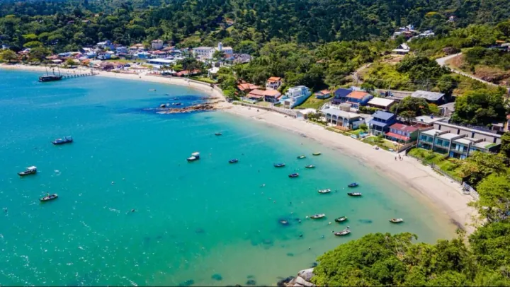 Porto Belo, SC Vista aérea da cidade de Porto Belo, litoral de Santa Catarina